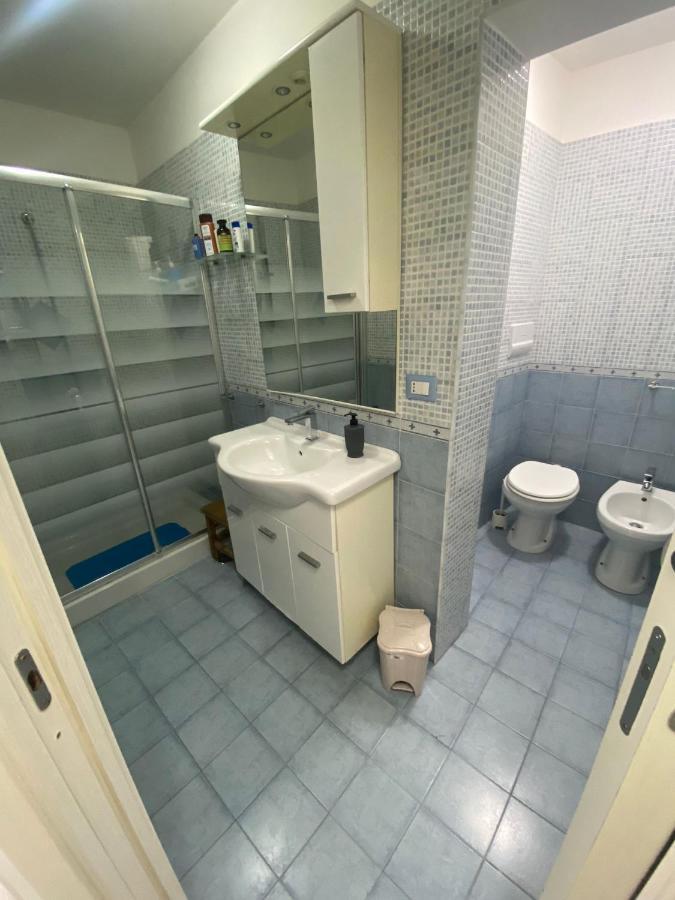 Terry'S House Apartment เนเปิลส์ ภายนอก รูปภาพ